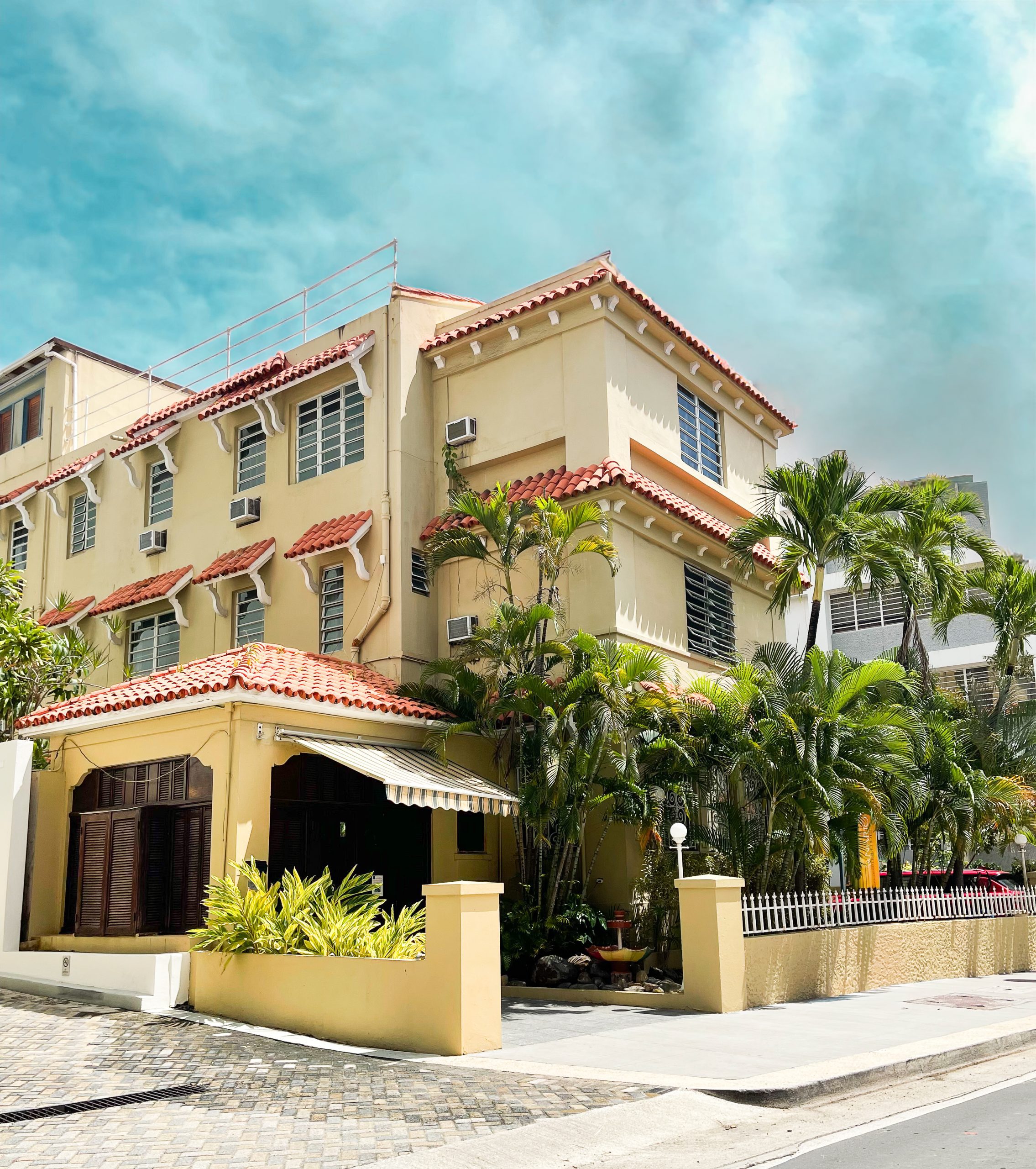 Canario Boutique Hotel exterior at 1317 Ashford Avenue in Condado, San Juan — Spanish-style boutique hotel since 1976